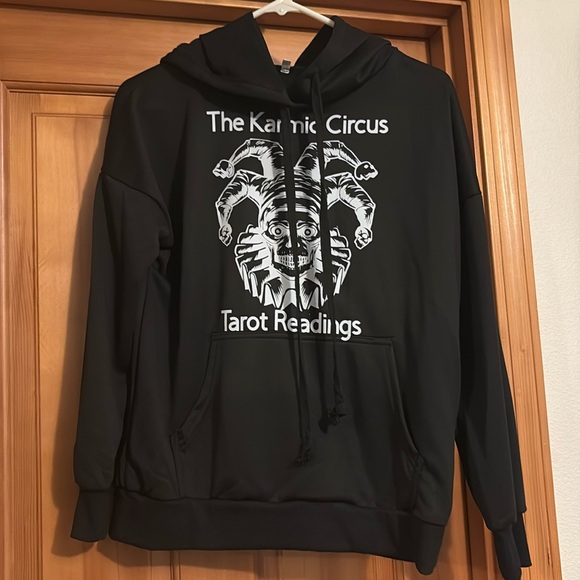 Glow In The Dark Halloween Skull Jester Karmic Circus Hoodie Unisex Sz S, NWOT - Picture 1 of 5